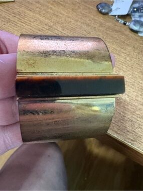 B400 Wide Ann Taylor Chunky Gold Cuff Bracelet with Tortoiseshell Accent